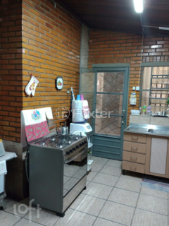 Image 6 - 250468