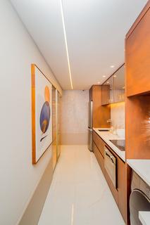Image 31 - 251413