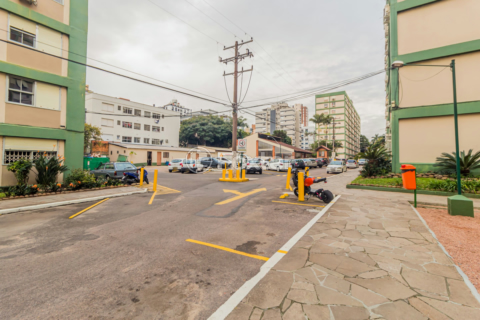 Image 22 - 251730