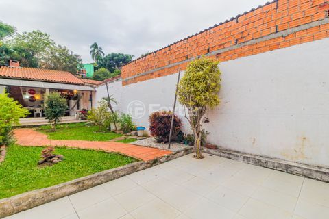 Image 32 - 251785