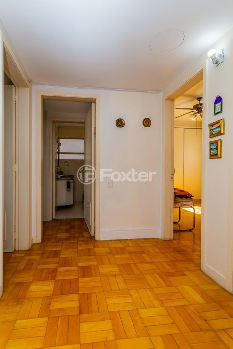 Image 7 - 251976