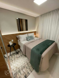 Image 22 - 252558