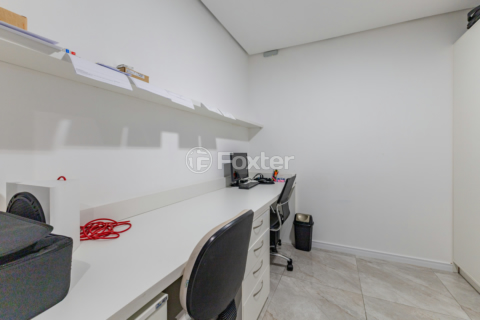 Image 29 - 253151