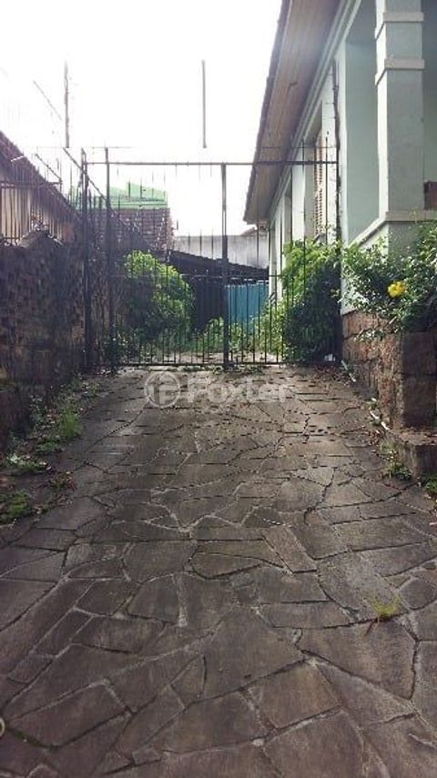 Image 3 - 253316