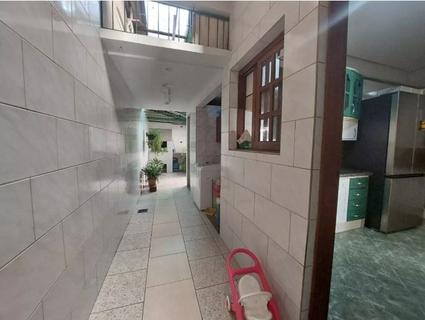 Image 7 - 254400