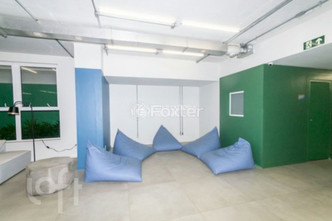 Image 19 - 254725