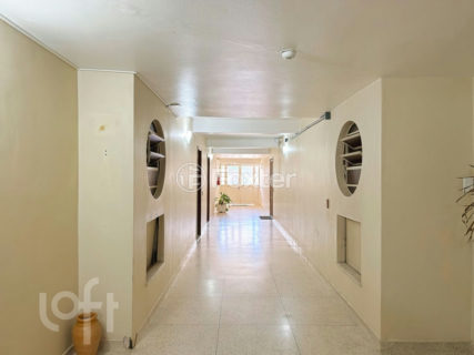 Image 31 - 255264