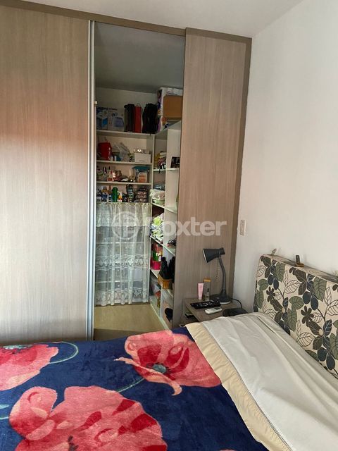 Image 4 - 256476