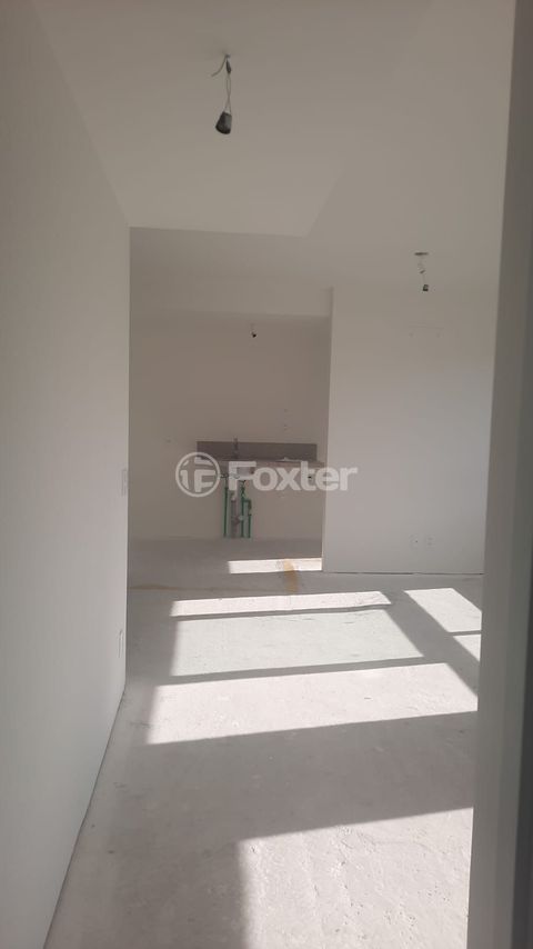 Image 7 - 256571
