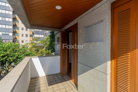 Image 17 - 256784