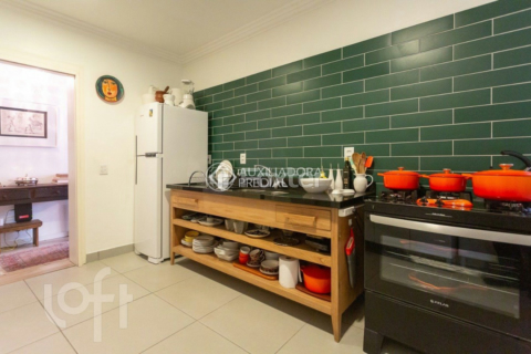 Image 34 - 256855