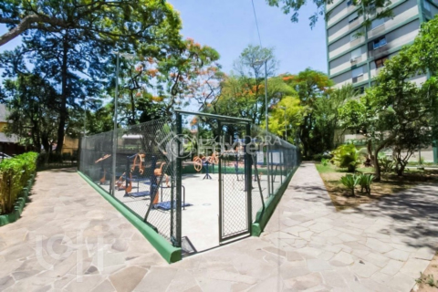 Image 19 - 256865