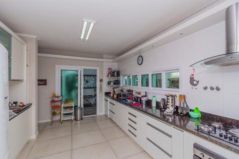 Image 37 - 257072