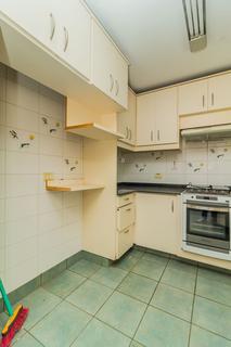 Image 50 - 257758