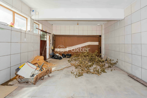 Image 34 - 257890