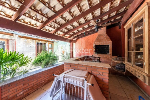 Image 24 - 258220