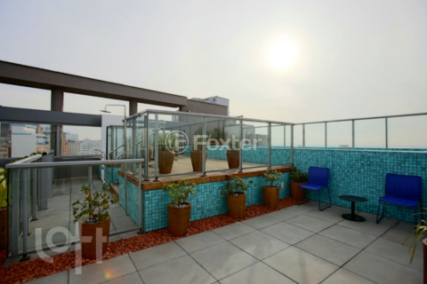 Image 21 - 264000