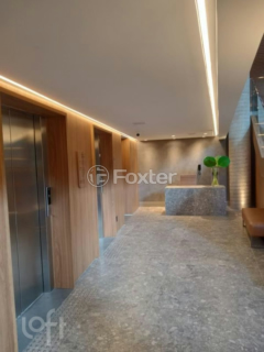 Image 27 - 264600