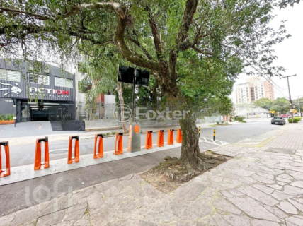 Image 10 - 265736
