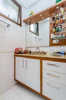 Image 15 - 265852