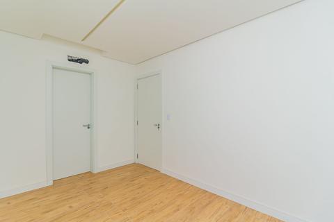Image 35 - 266421