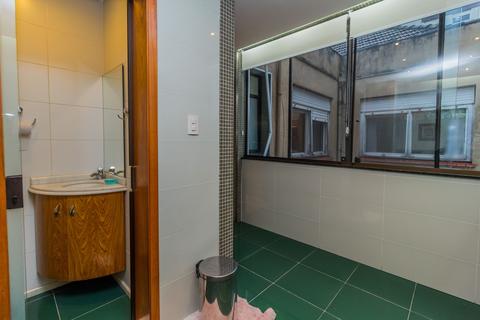 Image 21 - 266754