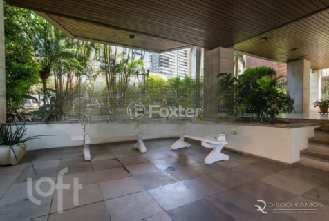 Image 33 - 266956