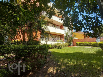 Image 34 - 267200