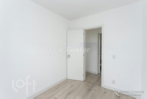 Image 8 - 267912