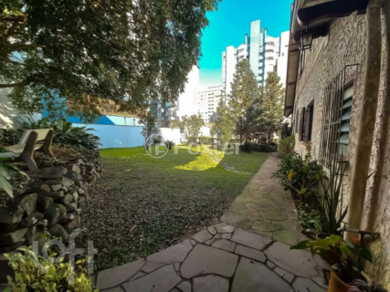 Image 28 - 268052