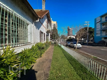 Image 1 - 268052