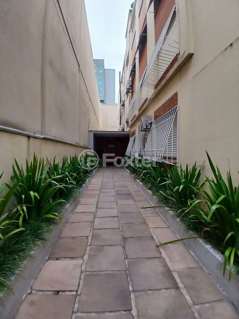 Image 21 - 270369