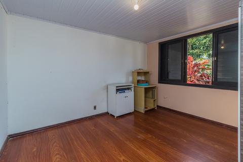 Image 33 - 270513