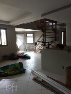 Image 28 - 271272