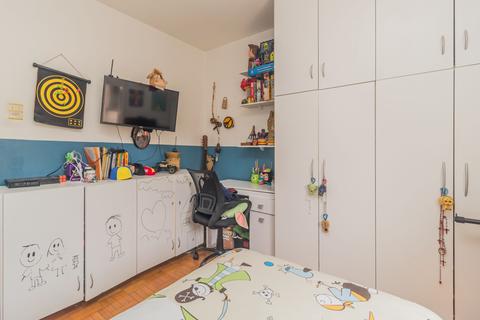 Image 13 - 271676