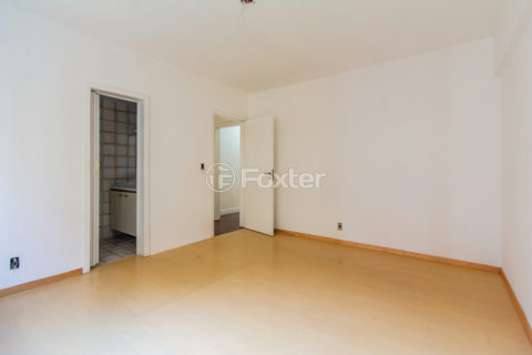 Image 7 - 272540