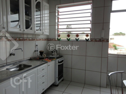 Image 4 - 272588