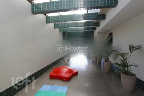 Image 32 - 273694