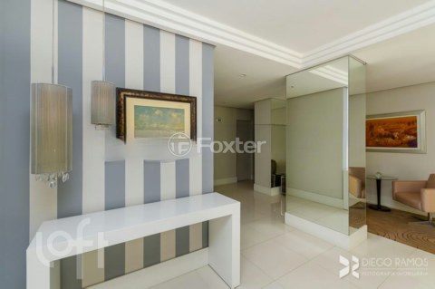 Image 32 - 273875