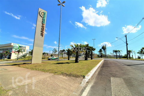 Image 24 - 275201