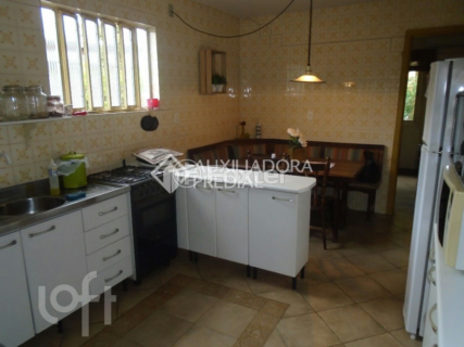 Image 15 - 275851
