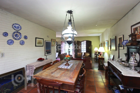 Image 7 - 276717