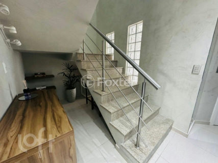 Image 10 - 277332