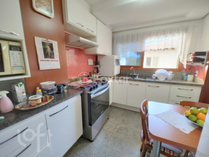 Image 11 - 277444
