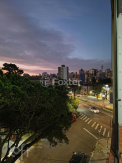 Image 33 - 278100