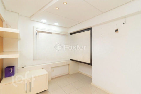 Image 27 - 278251