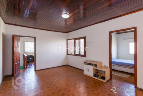 Image 3 - 279011