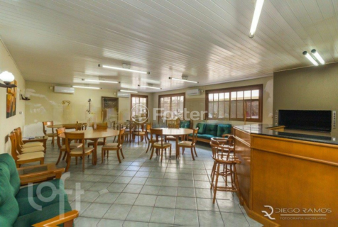 Image 31 - 279305