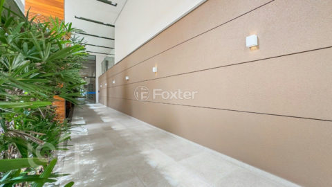 Image 3 - 279743