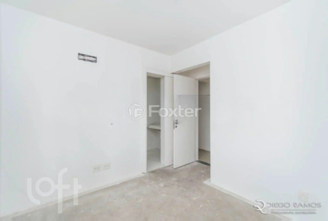 Image 19 - 279782